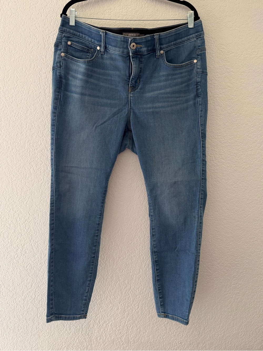 orrid Feel the Fit Bombshell Skinny Jeans – Size 18 Short